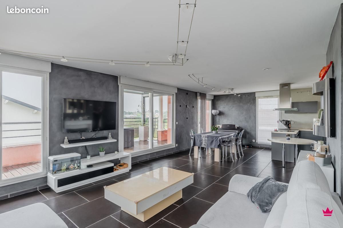 Appartement 5 pièces 107 m² · à Genas · 107 m² · 399 000 €