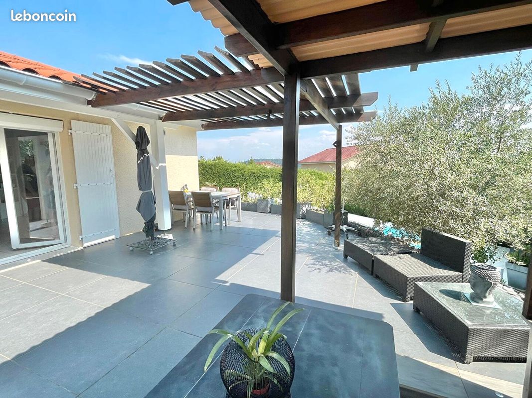 Maison 4 pièces 85 m² · à L'Isle-d'Abeau · 85 m² · 320 000 €