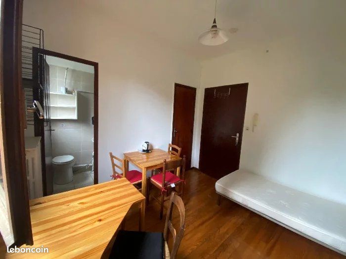 Appartement 1 pièce 18 m² · à Toulouse · 18 m² · 560 €