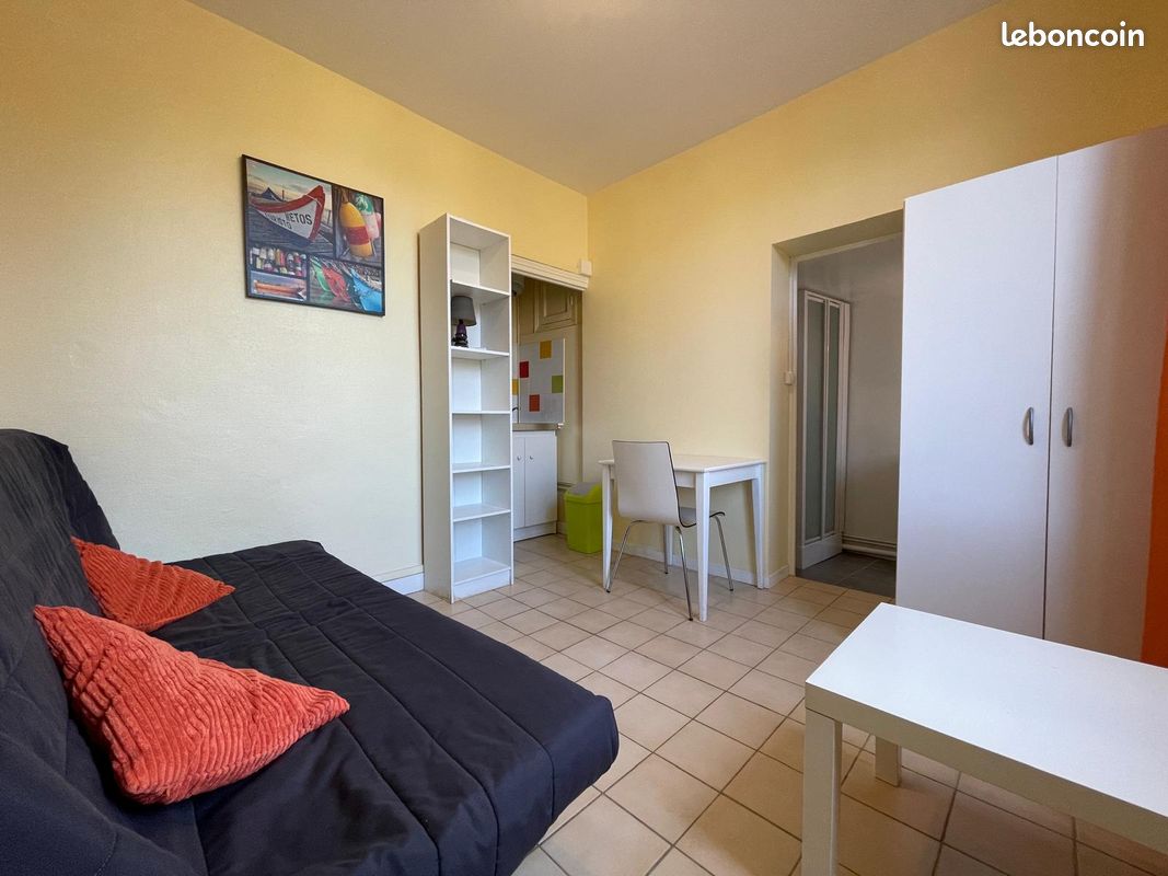 Appartement 1 pièce 14 m² · à Nevers · 14 m² · 285 €