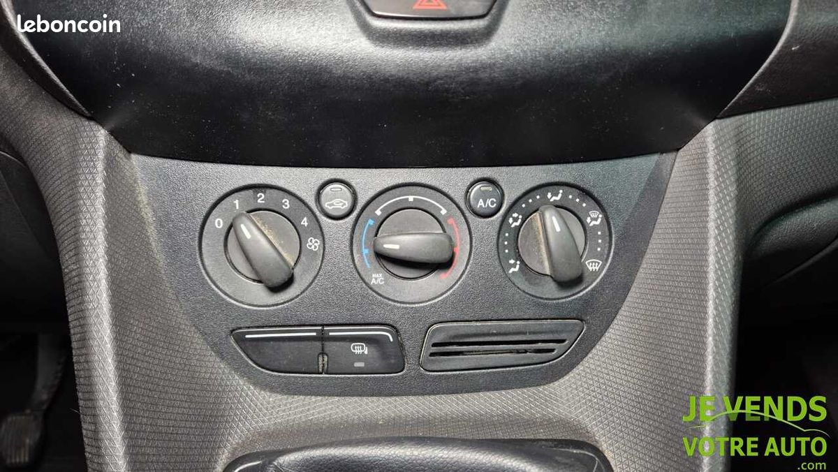 Ford Transit Connect II 200 L1 625kg 1.6 TDCi DPF Fourgon 75 cv (image 13)