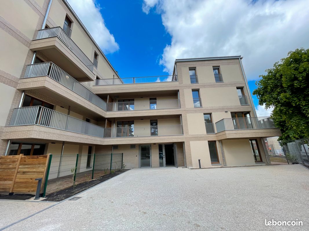 Appartement 3 pièces 67 m² · à Caen · 67,1 m² · 949 €