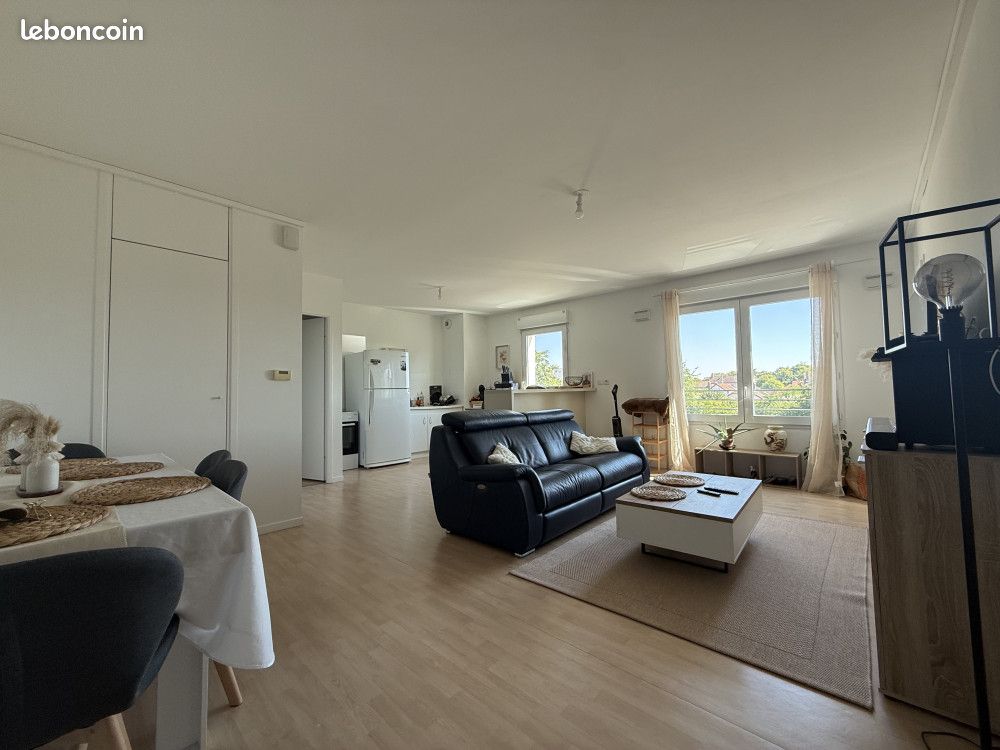 Appartement 3 pièces 65 m² · à Troyes · 65 m² · 464 €