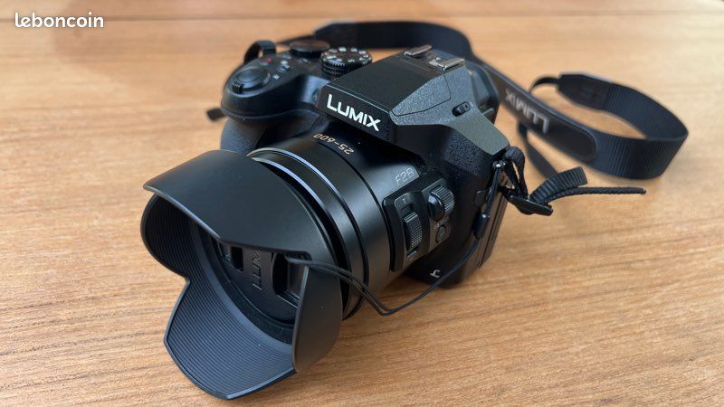 Panasonic Lumix DMC FZ-300 (image 1)