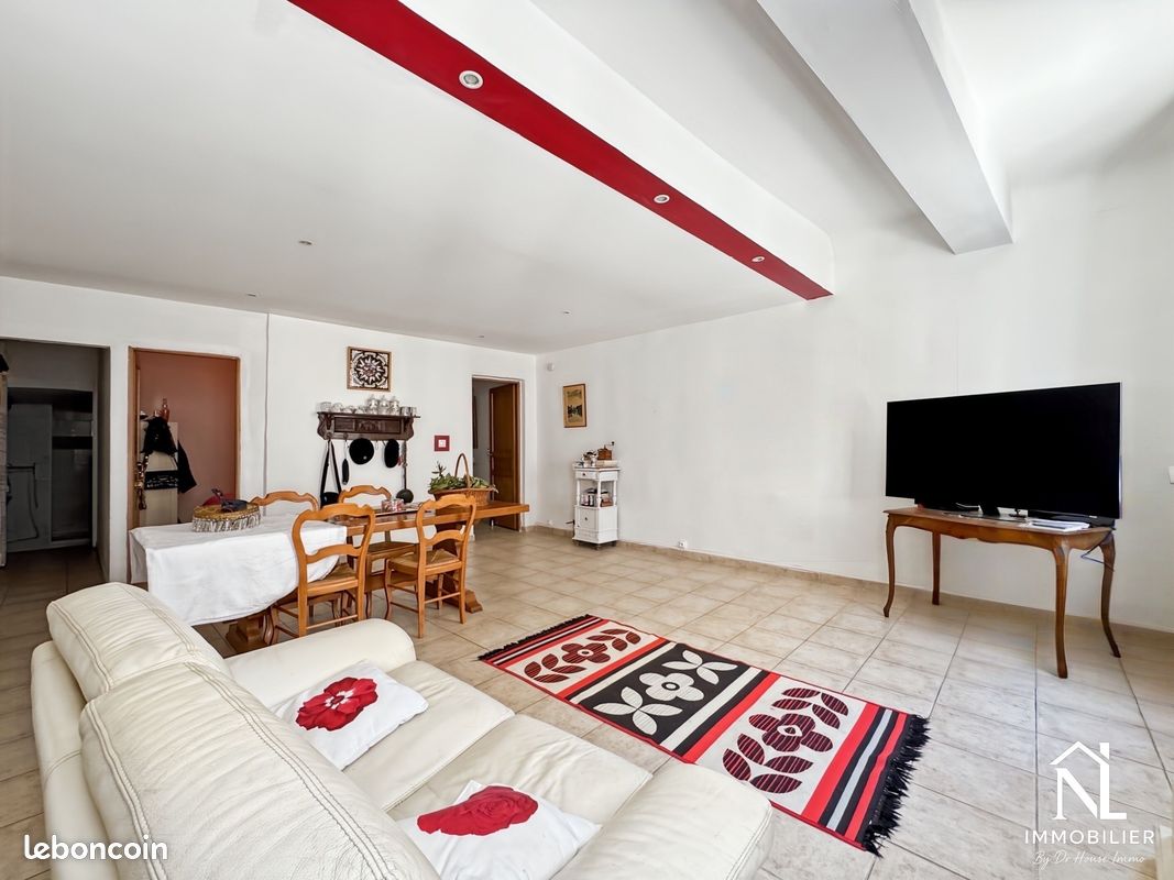 Appartement 2 pièces 54 m² · à Signes · 54 m² · 129 000 €