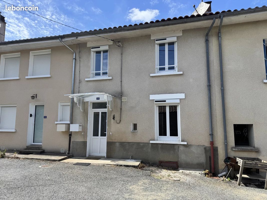 Maison 3 pièces 67 m² · à Oradour-sur-Vayres · 67 m² · 530 €/mois