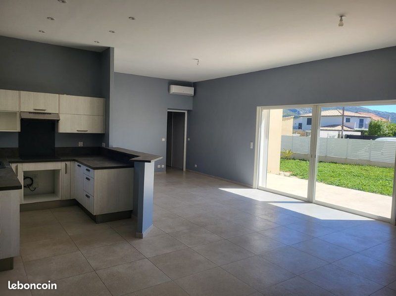 Maison 4 pièces 120 m² · à Aubagne · 120 m² · 2 500 €/mois