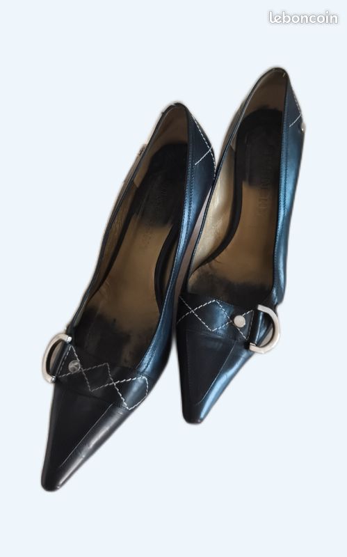 Escarpins Givenchy. Taille 38 (image 1)