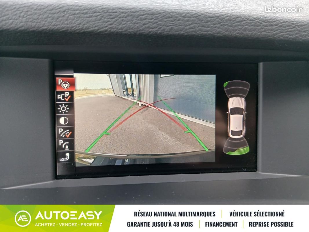BMW X4 xDrive 3.0 d 258 cv Pack M - Attelage (image 11)