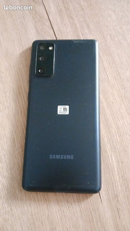 Samsung Galaxy S20 FE 5G (image 2)