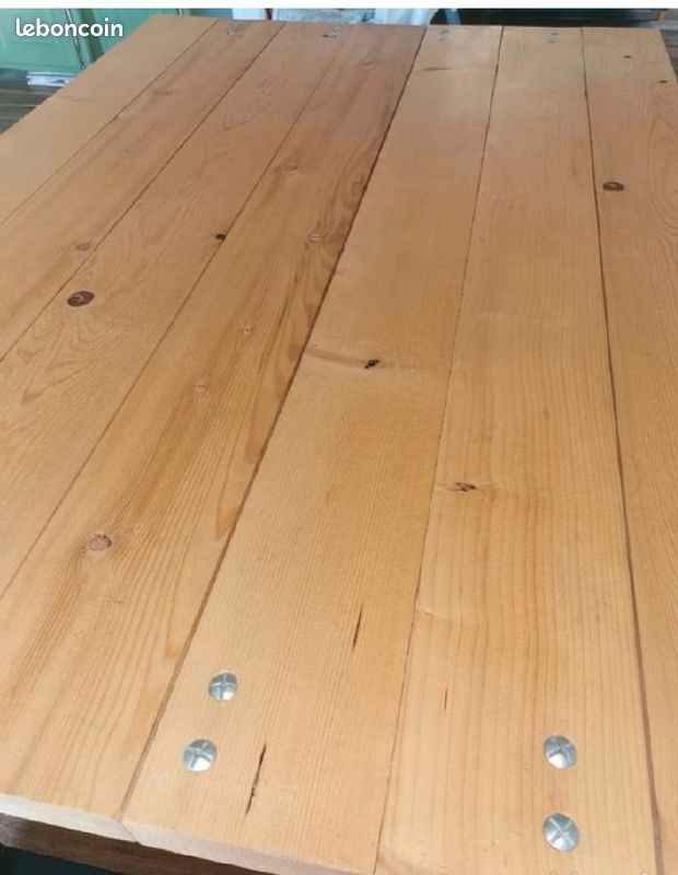 Table style industriel (image 4)