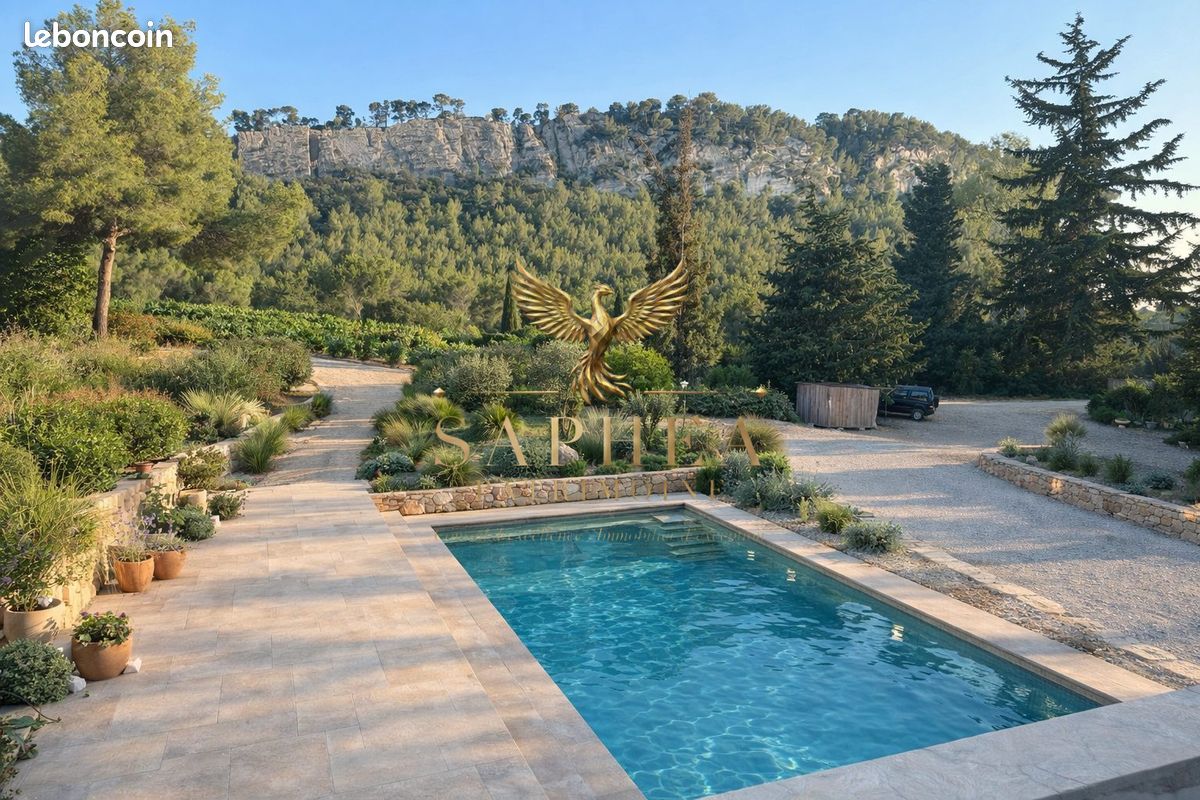 Maison 6 pièces 200 m² · à La Cadière-d'Azur · 200 m² · 2 568 000 €