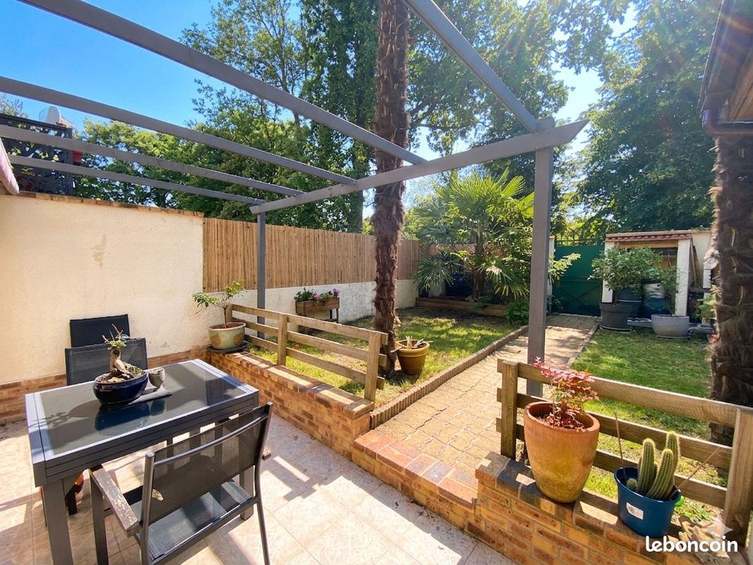 Maison 5 pièces 82 m² · à La Queue-en-Brie · 82 m² · 269 900 €