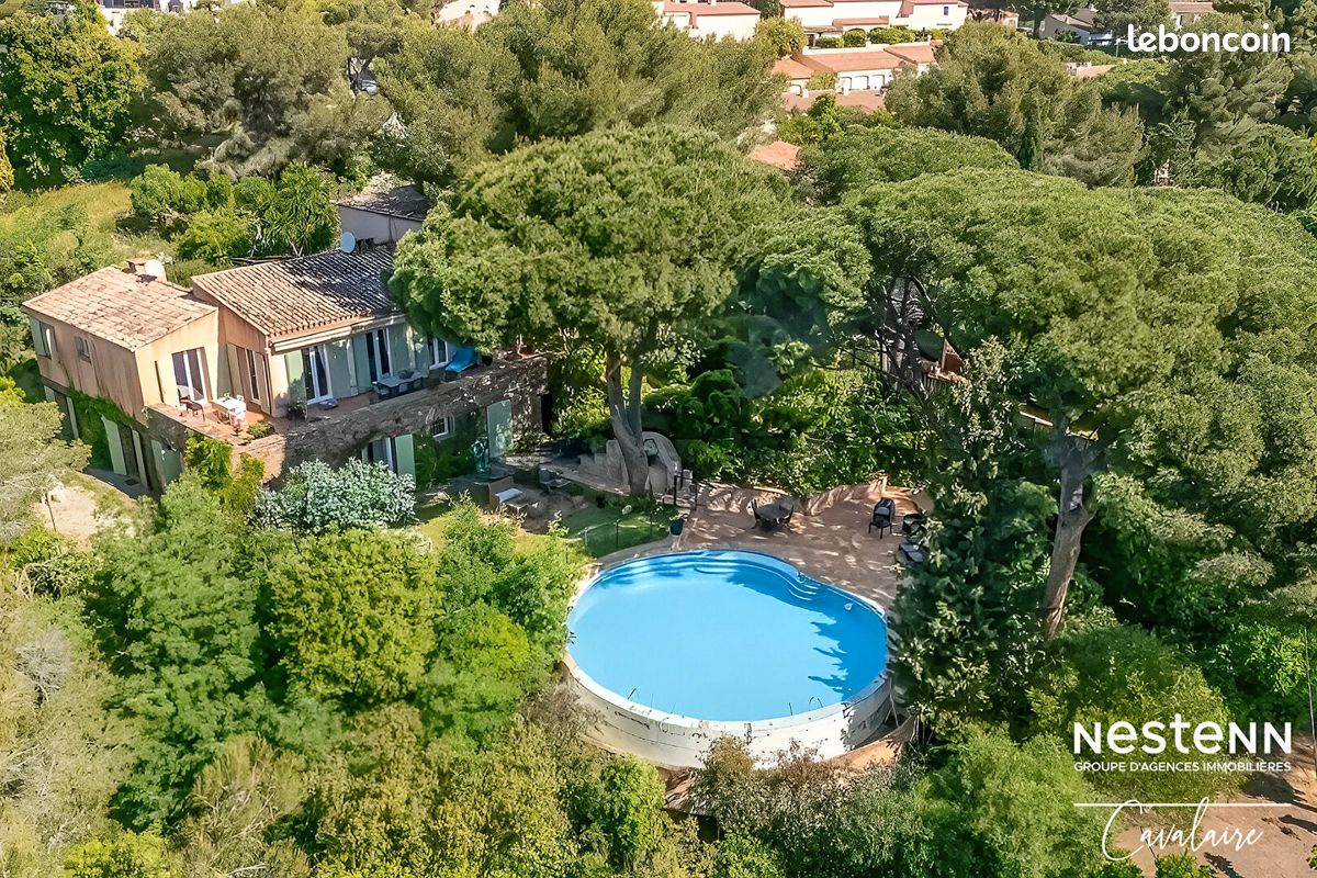 Maison 14 pièces 279 m² · à Cavalaire-sur-Mer · 279 m² · 1 600 000 €