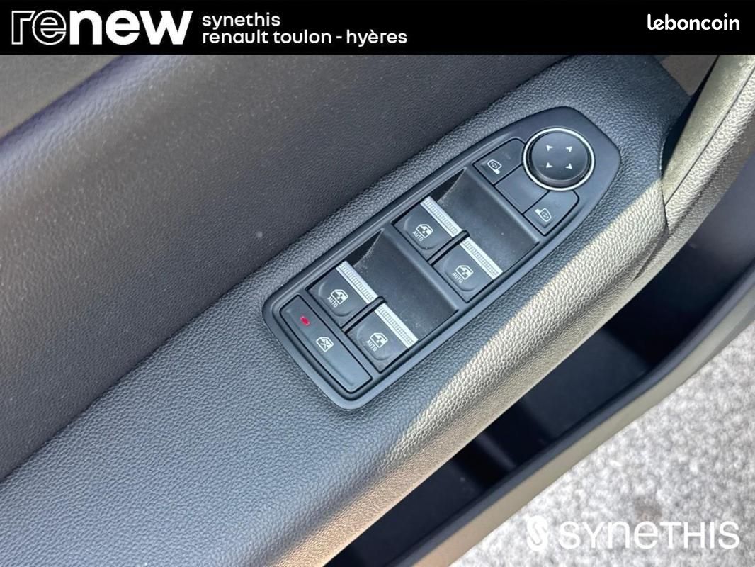 Renault Captur mild hybrid 140 Techno (image 13)