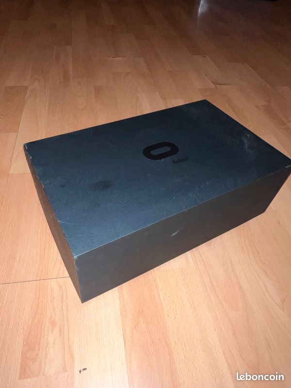 Oculus Quest 1 (image 2)