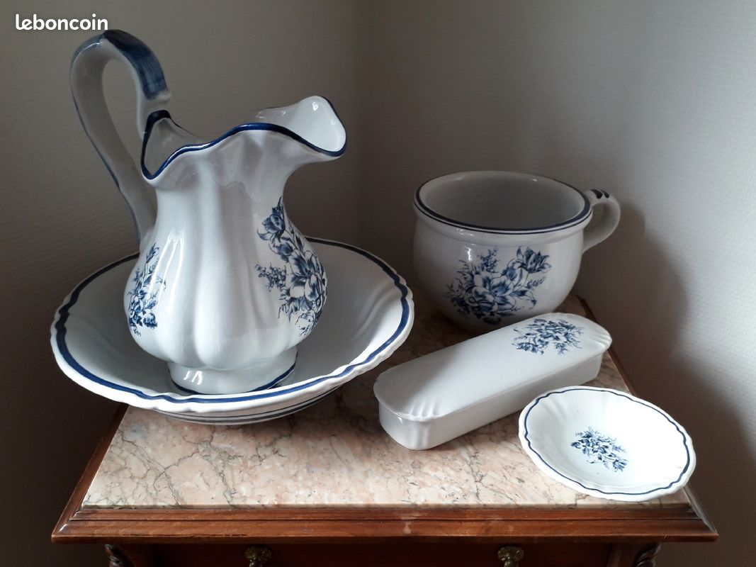 Très bel ensemble de toilette complet (image 1)