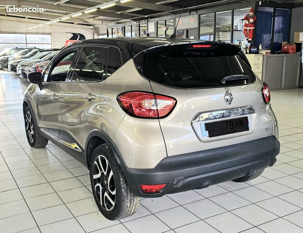 Renault Captur 1.2 TCe 120 EDC6 INTENSE (image 6)