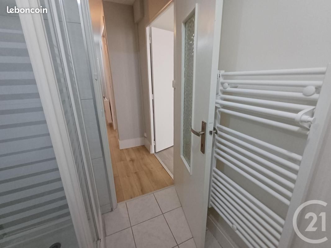 Appartement a louer chatellerault - 2 pièce(s) - 48 m2 - Surfyn