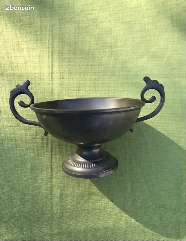 Service de table en étain (image 8)