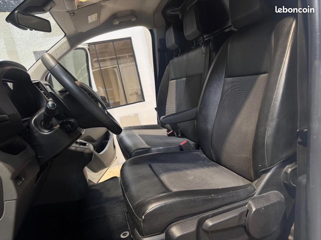 Peugeot Expert Vu FOURGON 2.0 BLUEHDI 120 L1 PREMIUM EAT BVA/ CAMÉRA/ SUIVI COMPLET/ GARANTIE 6 MOIS (image 14)