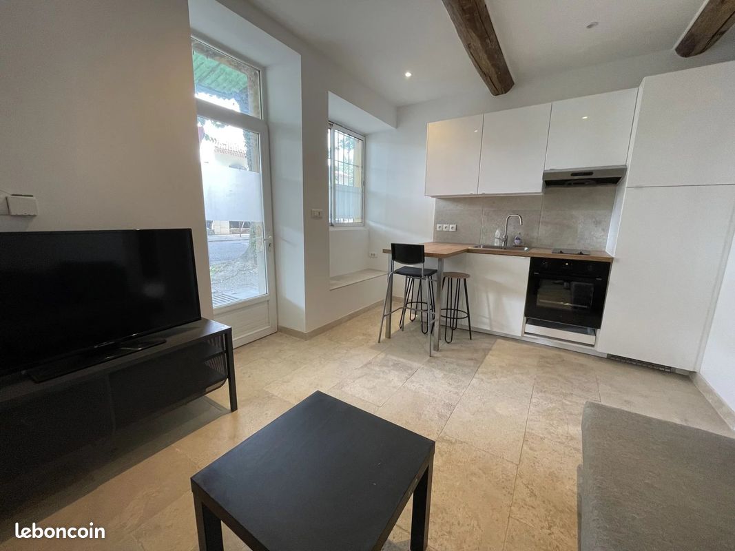 Appartement 2 pièces 24 m² · à Saint-Paul-lès-Durance · 24 m² · 625 €