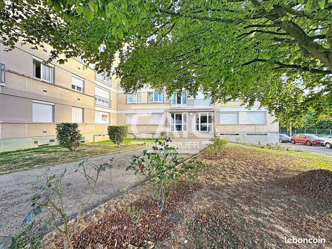 Appartement 4 pièces 77 m² · à Troyes · 77 m² · 125 000 €