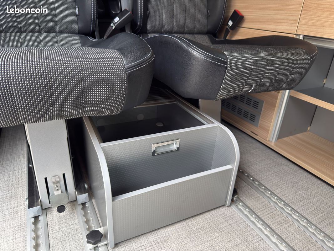 VOLKSWAGEN TRANSPORTER T6 STYLEVAN 2.0 TDI 150 L1H1 AMENAGE BUSINESS LINE DSG BVa (image 12)