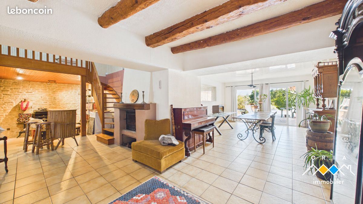 Maison 5 pièces 189 m² · à Champenoux · 189 m² · 211 000 €