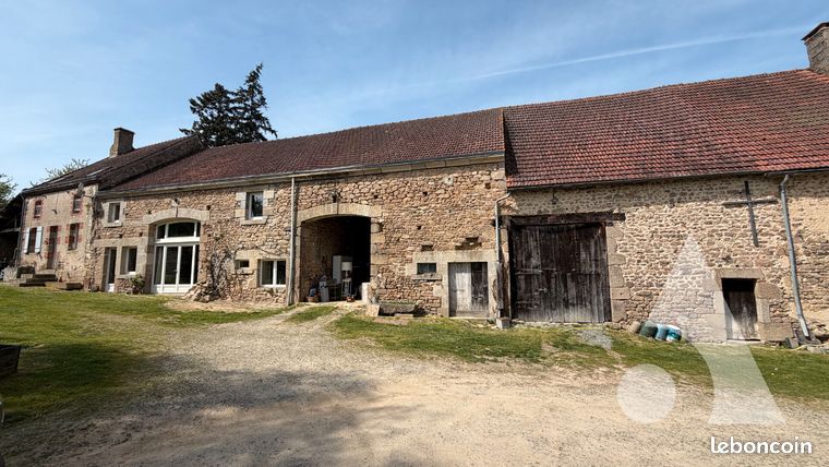 Maison 6 pièces 196 m²