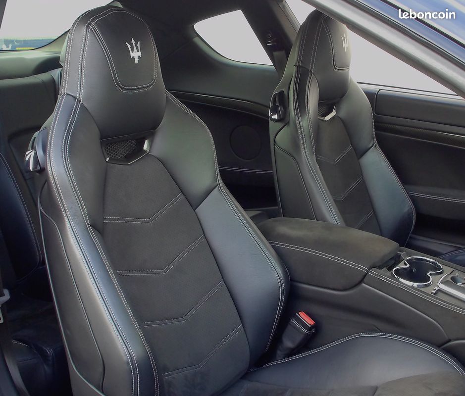 MASERATI GRANTURISMO S 4.7 460CH BVR F1 FACELIFT / Couleur Nero Carbonio / Seconde main / Pack Carbone / Pack électriques / Pack Alcantara / Sièges chauffants / Magnifique configuration (image 8)