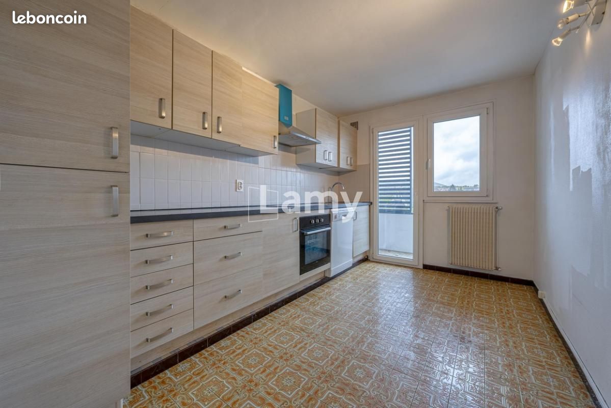 Appartement 2 pièces 47 m² · à Annecy · 47 m² · 245 000 €