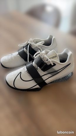 Chaussures d'haltérophilie Nike Romaleos pointure 44 d'occasion