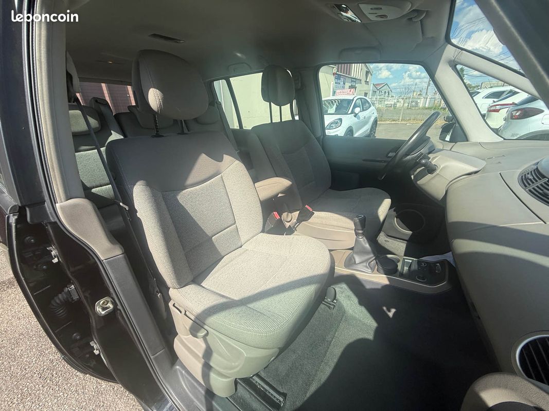 Renault espace 4 iv 2.2 dci 150cv 7 places authentique 2005 (image 16)