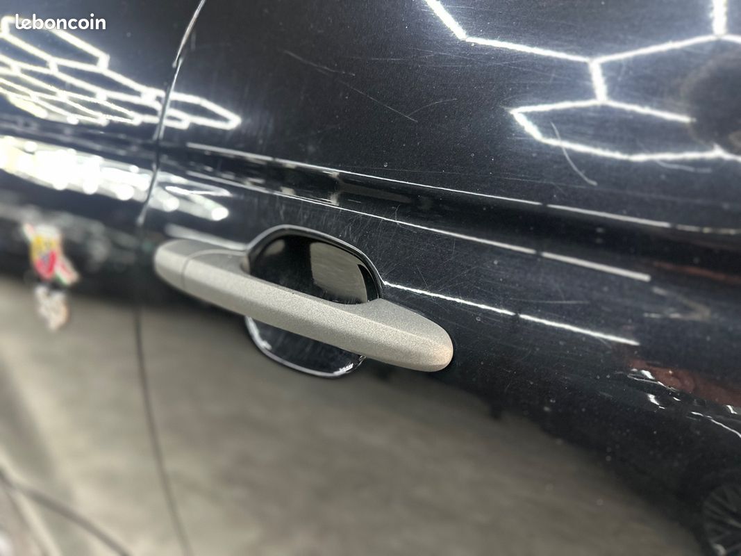 ABARTH 595 1.4 T-Jet 180 CH BVA Cabriolet Competizione Esseesse + ECHAPPEMENT AKRAPOVIC + PACK CARBONE + BEATS AUDIO + 1ERE MAIN + GARANTIE 12 MOIS (image 45)