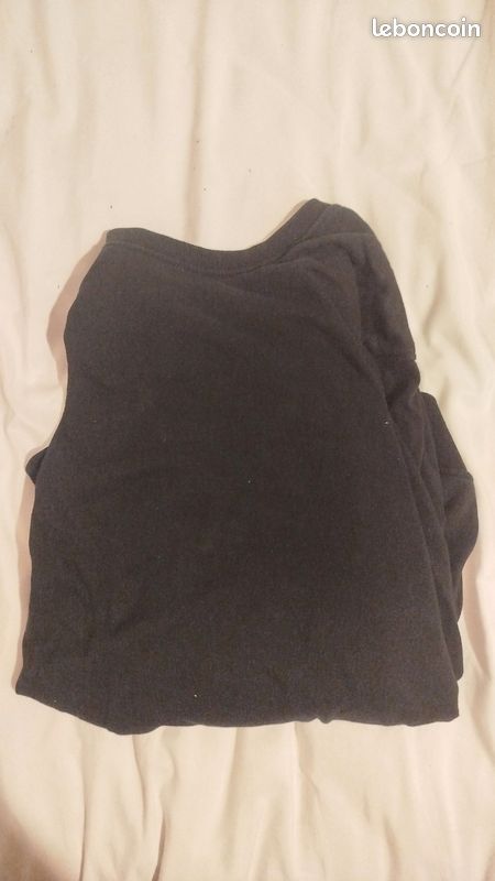Pull noir taille S (image 2)