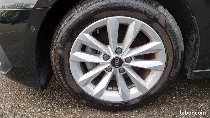 Audi A3 SPORTBACK 30 TFSI 110CH MILD HYBRID BUSINESS LINE S TRONIC 7 (image 15)