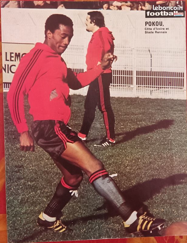 Fiche de football magazine)) équipe RENNES STADE RENNAIS 1976/77