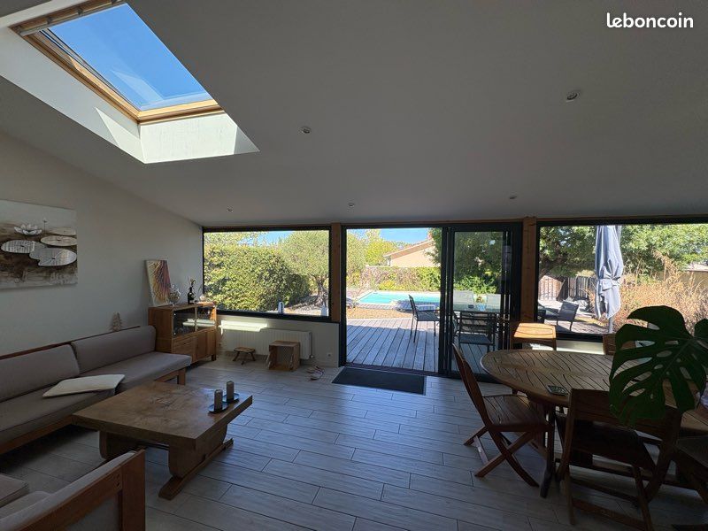 Maison 5 pièces 130 m² · à Carbon-Blanc · 130 m² · 365 000 €
