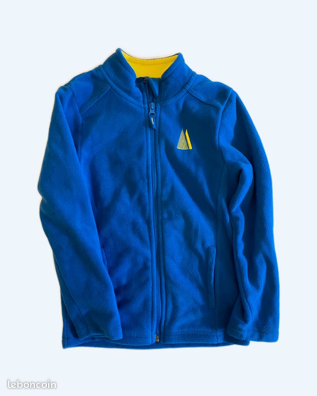 Gilet bleu polaire enfants 6-8 ans (image 1)