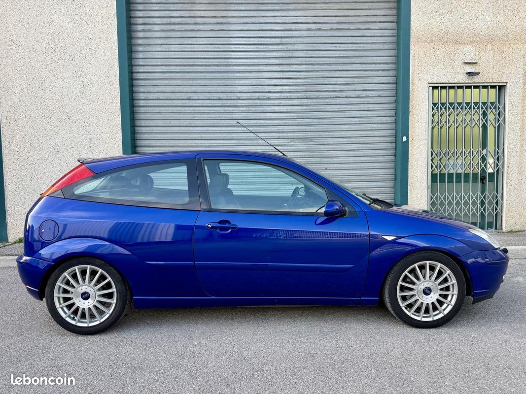 FORD FOCUS ST Coupé 2.0 173Ch - Première main (image 8)