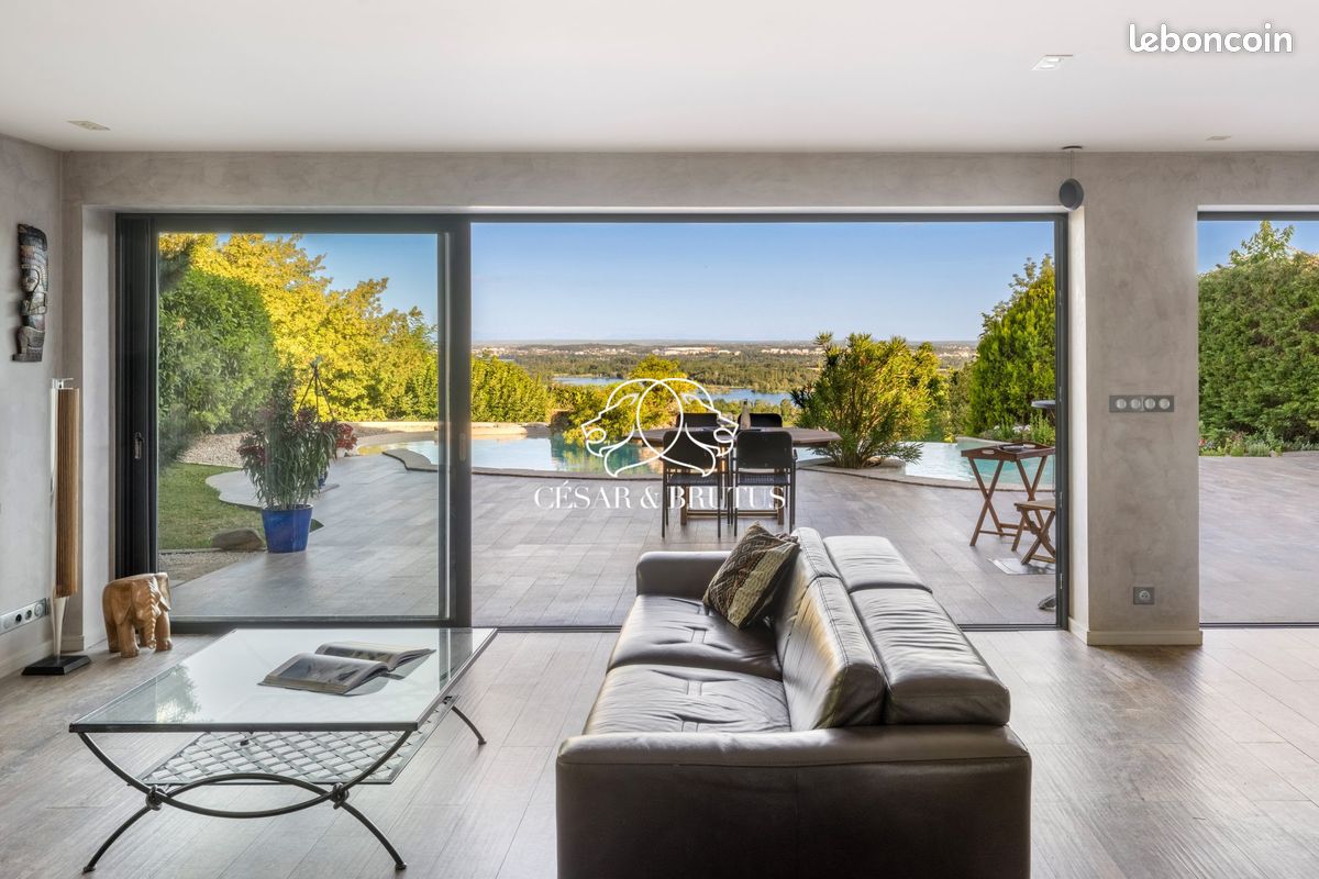 Maison 5 pièces 160 m² · à Neyron · 160 m² · 830 000 €