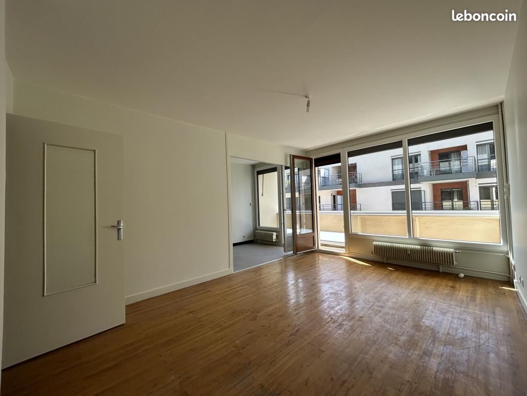 Appartement 2 pièces 54 m² · à Saint-Étienne · 54 m² · 600 €/mois