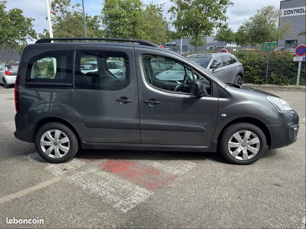 Citroen Berlingo BlueHDi 100ch XTR (image 12)