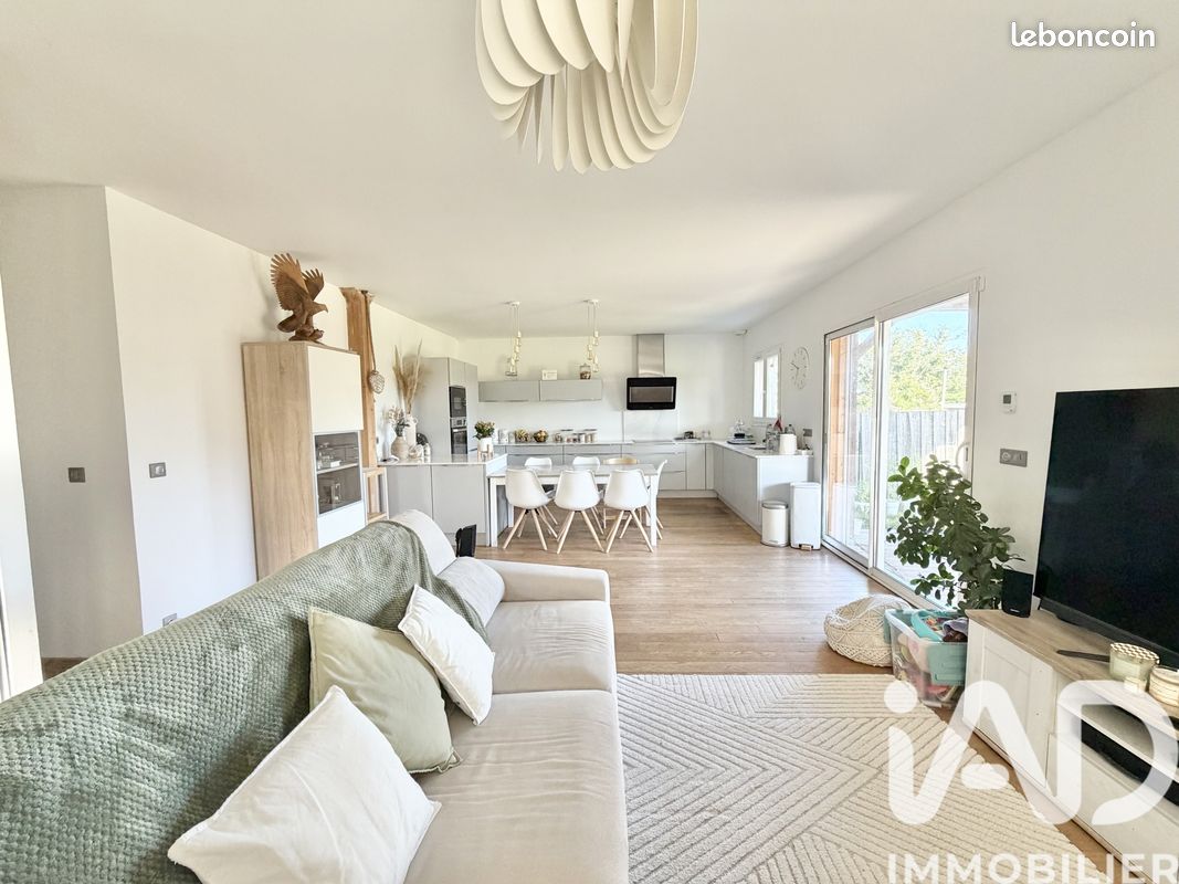 Maison 3 pièces 86 m² · à Mios · 86 m² · 349 000 €