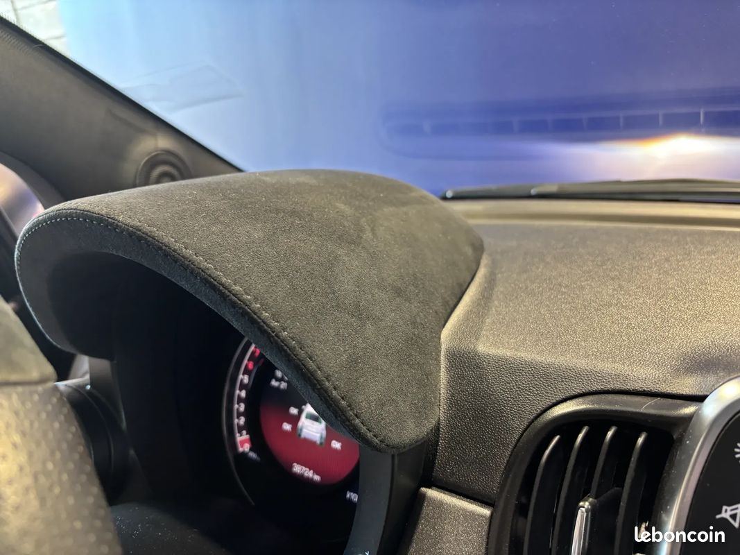 Abarth 500 1.4 Turbo T-Jet 180ch 595 Competizione BVA - Origine France / CarPlay / Suivi complet Fiat / Audio Beats / Toit Ouvrant (image 27)