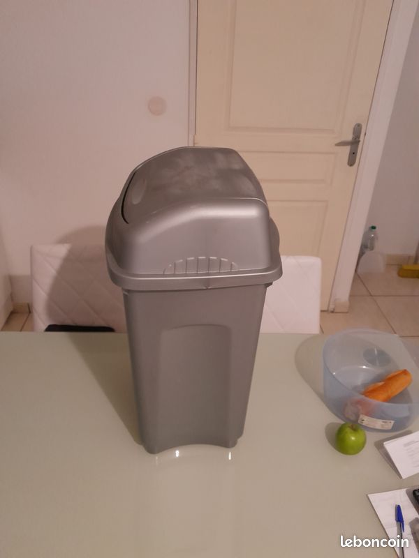 Poubelle de cuisine (image 2)