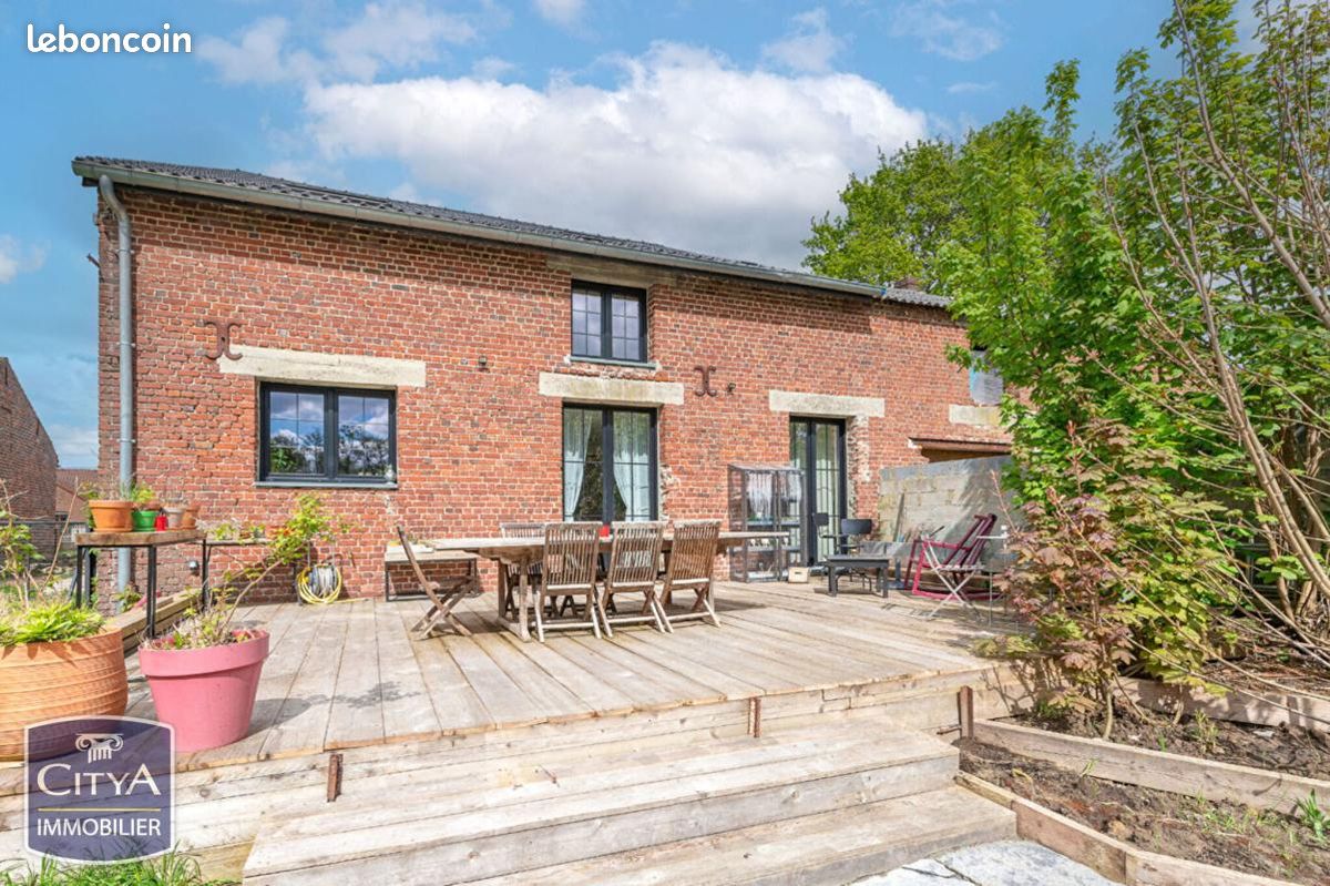 Maison 7 pièces 220 m² · à Château-l'Abbaye · 220 m² · 416 500 €