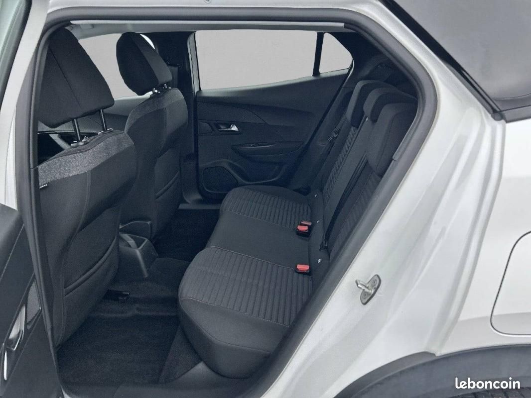 Peugeot 2008 PureTech 100 S&S BVM6 - Active (image 12)