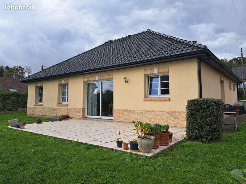 Maison 7 pièces 100 m² · à Longuenesse · 100 m² · 920 €/mois